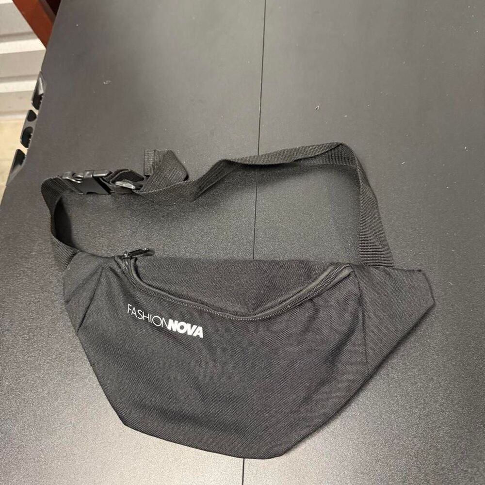 Fashion-nova Women's Black Bag